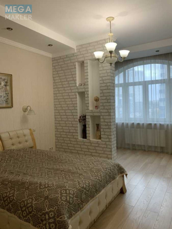 Продаж 2 кімнатної квартири (78/37/17), 10 пов. 14 пов. будинку, <a class="location-link" href="/kiev/" title="Недвижимость Київ">Київ</a>, <a class="location-link" href="/kiev/shevchenkovskij/" title="Недвижимость Шевченківський район">Шевченківський р-н</a>, Черновола Вячеслава ул., 29 (изображение 9)