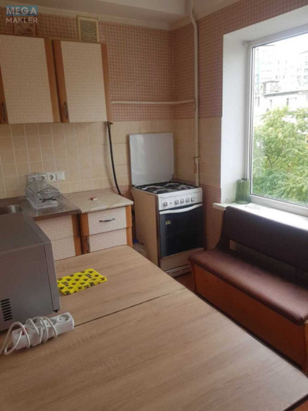 Оренда 2 кімнатної квартири, <a class="location-link" href="/kiev/" title="Недвижимость Київ">Київ</a>, <a class="location-link" href="/kiev/dneprovskij/" title="Недвижимость Дніпровський район">Дніпровський р-н</a>, Дарницький бульв., 11 (изображение 6)