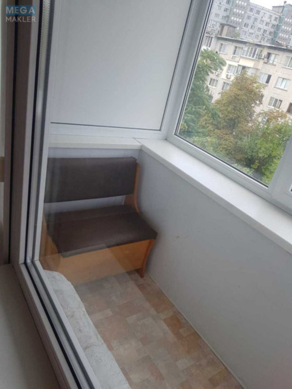 Оренда 2 кімнатної квартири, <a class="location-link" href="/kiev/" title="Недвижимость Київ">Київ</a>, <a class="location-link" href="/kiev/dneprovskij/" title="Недвижимость Дніпровський район">Дніпровський р-н</a>, Дарницький бульв., 11 (изображение 10)