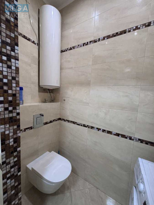 Оренда 1 кімнатної квартири, <a class="location-link" href="/kiev/" title="Недвижимость Київ">Київ</a>, <a class="location-link" href="/kiev/pecherskij/" title="Недвижимость Печерський район">Печерський р-н</a>, Драгомирова вул., 2а (изображение 10)