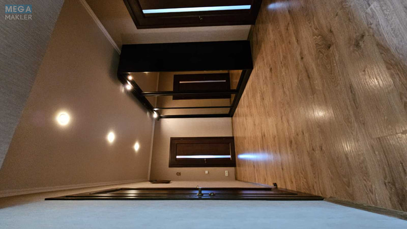Продаж дома, 2 поверху, 320 кв.м, 6 кімнат, ділянка 22 сотки, <a class="location-link" href="/kurilovka/" title="Недвижимость Курилівка">Курилівка</a>, Озерная, 2а (изображение 7)