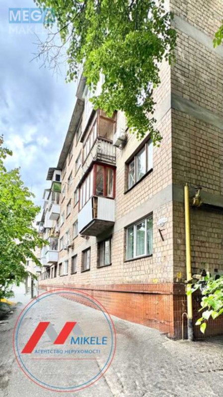 Продаж 2 кімнатної квартири (44/30/7), 5 пов. 5 пов. будинку, <a class="location-link" href="/kiev/" title="Недвижимость Київ">Київ</a>, <a class="location-link" href="/kiev/pecherskij/" title="Недвижимость Печерський район">Печерський р-н</a>, Лейпцизька вул., 3 (изображение 4)