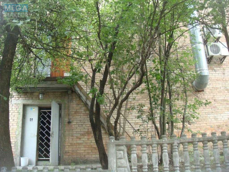 Продаж окремої будівлі/побудови, 845 кв.м, <a class="location-link" href="/kiev/" title="Недвижимость Київ">Київ</a>, <a class="location-link" href="/kiev/podolskij/" title="Недвижимость Подільський район">Подільський р-н</a>, Сырецкая ул., 88 (изображение 2)