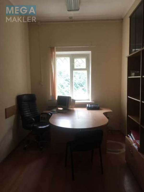 Продаж окремої будівлі/побудови, 845 кв.м, <a class="location-link" href="/kiev/" title="Недвижимость Київ">Київ</a>, <a class="location-link" href="/kiev/podolskij/" title="Недвижимость Подільський район">Подільський р-н</a>, Сырецкая ул., 88 (изображение 5)