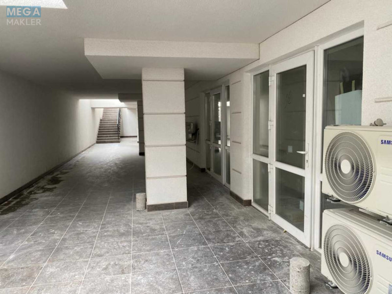 Продаж комерційної нерухомості, 20&nbsp;кв.м, под магазин, <a class="location-link" href="/kiev/" title="Недвижимость Київ">Київ</a>, <a class="location-link" href="/kiev/goloseevskij/" title="Недвижимость Голосіївський район">Голосіївський р-н</a>, Михайла Максимовича вул., 24В (изображение 3)