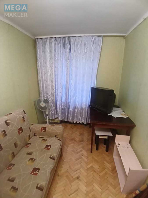 Продаж 3 кімнатної квартири (57/41/7), 2 пов. 5 пов. будинку, <a class="location-link" href="/kiev/" title="Недвижимость Київ">Київ</a>, <a class="location-link" href="/kiev/dneprovskij/" title="Недвижимость Дніпровський район">Дніпровський р-н</a>, Тампере вул., 18 (изображение 13)