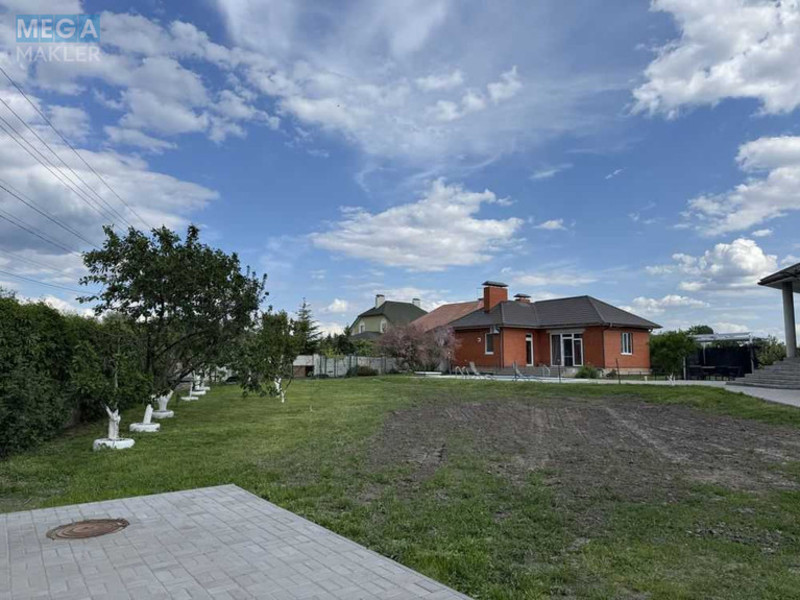 Продаж дома, 2 поверху, 400 кв.м, 6 кімнат, ділянка 17 соток, <a class="location-link" href="/pogreby-selo-kv-brovarskij-rajon/" title="Недвижимость Погреби">Погреби</a>, Перша лінія, 1 (изображение 3)