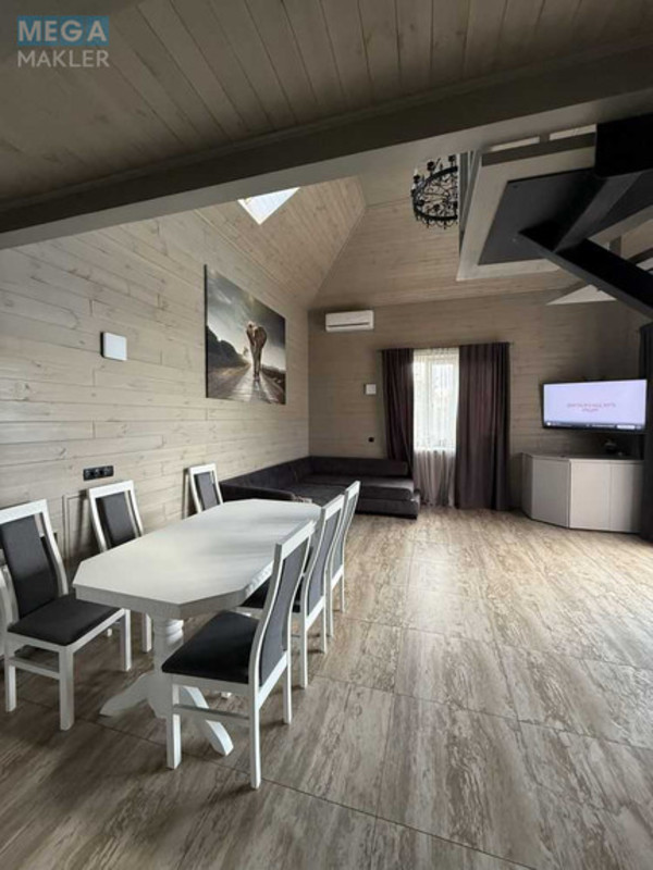 Продаж дома, 2 поверху, 400 кв.м, 6 кімнат, ділянка 17 соток, <a class="location-link" href="/pogreby-selo-kv-brovarskij-rajon/" title="Недвижимость Погреби">Погреби</a>, Перша лінія, 1 (изображение 8)