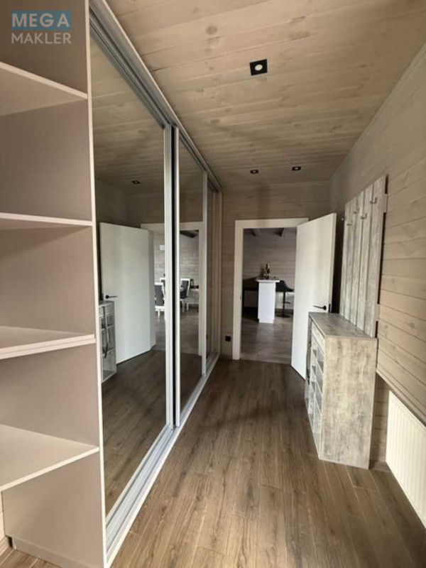 Продаж дома, 2 поверху, 400 кв.м, 6 кімнат, ділянка 17 соток, <a class="location-link" href="/pogreby-selo-kv-brovarskij-rajon/" title="Недвижимость Погреби">Погреби</a>, Перша лінія, 1 (изображение 11)