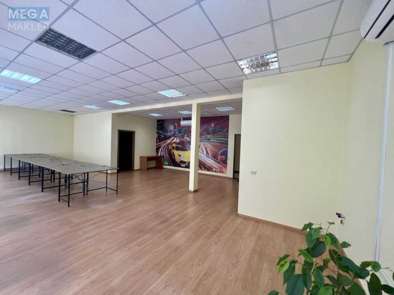 Оренда комерційної нерухомості, 83,40 кв.м, под офис, <a class="location-link" href="/kiev/" title="Недвижимость Київ">Київ</a>, <a class="location-link" href="/kiev/podolskij/" title="Недвижимость Подільський район">Подільський р-н</a>, Нижний Вал ул., 15 (изображение 5)