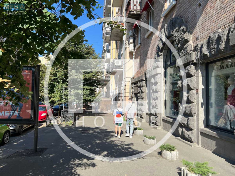Оренда 4 кімнатні квартири, <a class="location-link" href="/kiev/" title="Недвижимость Київ">Київ</a>, <a class="location-link" href="/kiev/pecherskij/" title="Недвижимость Печерський район">Печерський р-н</a>, Заньковецької вул., 7 (изображение 14)