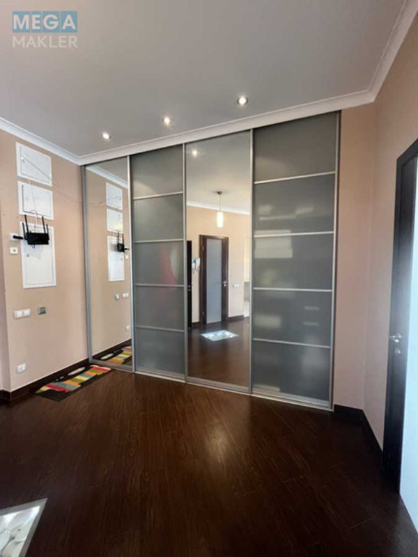 Продаж 4 кімнатної квартири (162/69/14), 8 пов. 9 пов. будинку, <a class="location-link" href="/kiev/" title="Недвижимость Київ">Київ</a>, <a class="location-link" href="/kiev/obolonskij/" title="Недвижимость Оболонський район">Оболонський р-н</a>, Пріорська вул., 10 (изображение 3)