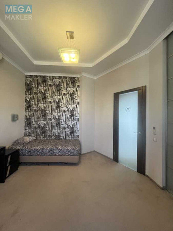 Продаж 4 кімнатної квартири (162/69/14), 8 пов. 9 пов. будинку, <a class="location-link" href="/kiev/" title="Недвижимость Київ">Київ</a>, <a class="location-link" href="/kiev/obolonskij/" title="Недвижимость Оболонський район">Оболонський р-н</a>, Пріорська вул., 10 (изображение 16)