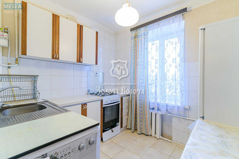 Продаж 3 кімнатної квартири (55,9/36/7), 4 пов. 5 пов. будинку, <a class="location-link" href="/kiev/" title="Недвижимость Київ">Київ</a>, <a class="location-link" href="/kiev/dneprovskij/" title="Недвижимость Дніпровський район">Дніпровський р-н</a>, Будівельників вул., 24 (изображение 8)