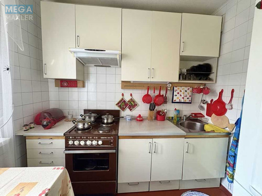Продаж 3 кімнатної квартири (72/?/8), 3 пов. 16 пов. будинку, <a class="location-link" href="/kiev/" title="Недвижимость Київ">Київ</a>, <a class="location-link" href="/kiev/darnickij/" title="Недвижимость Дарницький район">Дарницький р-н</a>, Степана Олійника вул., 11 (изображение 4)