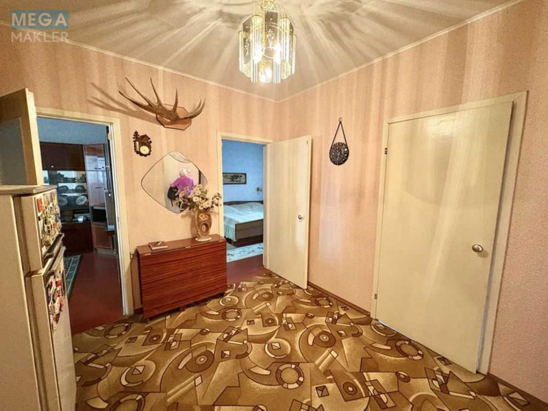 Продаж 3 кімнатної квартири (72/?/8), 3 пов. 16 пов. будинку, <a class="location-link" href="/kiev/" title="Недвижимость Київ">Київ</a>, <a class="location-link" href="/kiev/darnickij/" title="Недвижимость Дарницький район">Дарницький р-н</a>, Степана Олійника вул., 11 (изображение 24)