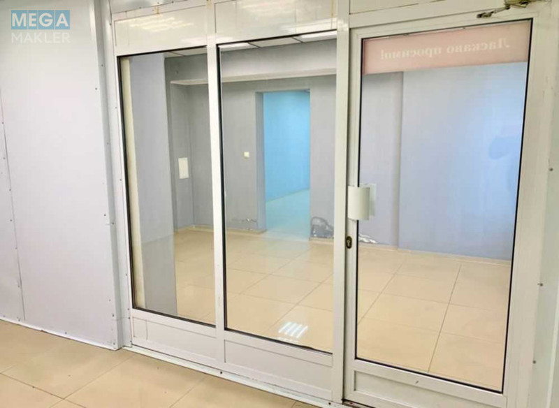 Продаж комерційної нерухомості, 95 кв.м, под магазин, <a class="location-link" href="/kiev/" title="Недвижимость Київ">Київ</a>, <a class="location-link" href="/kiev/obolonskij/" title="Недвижимость Оболонський район">Оболонський р-н</a>, Сім’ї Кульженків вул., 33 (изображение 9)