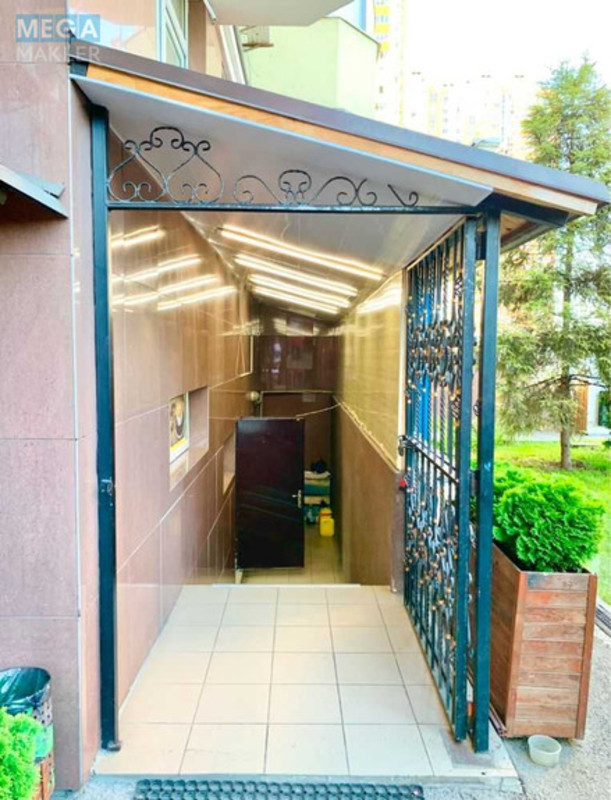 Продаж комерційної нерухомості, 95 кв.м, под магазин, <a class="location-link" href="/kiev/" title="Недвижимость Київ">Київ</a>, <a class="location-link" href="/kiev/obolonskij/" title="Недвижимость Оболонський район">Оболонський р-н</a>, Сім’ї Кульженків вул., 33 (изображение 23)