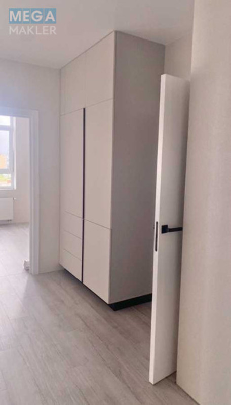 Продаж 1 кімнатної квартири (43/20/23), 13 пов. 25 пов. будинку, <a class="location-link" href="/kiev/" title="Недвижимость Київ">Київ</a>, <a class="location-link" href="/kiev/obolonskij/" title="Недвижимость Оболонський район">Оболонський р-н</a>, Миколи Гулака вул., 4 (изображение 10)