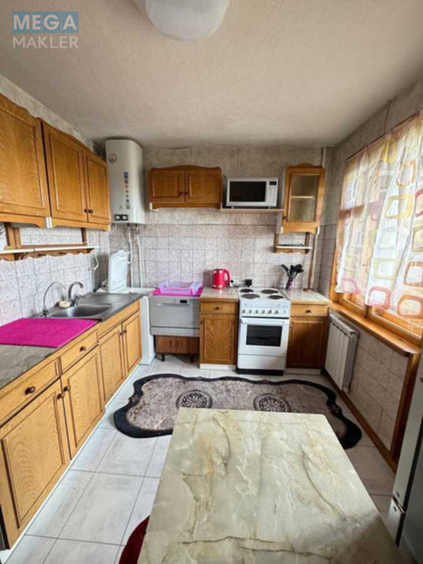 Оренда 2 кімнатної квартири, <a class="location-link" href="/kiev/" title="Недвижимость Київ">Київ</a>, <a class="location-link" href="/kiev/shevchenkovskij/" title="Недвижимость Шевченківський район">Шевченківський р-н</a>, Ризька вул., 18 (изображение 4)