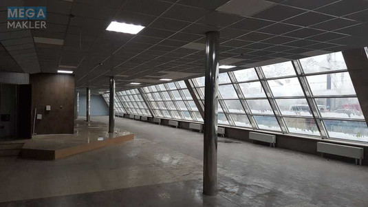 Оренда комерційної нерухомості, 250&nbsp;кв.м, под магазин, <a class="location-link" href="/kiev/" title="Недвижимость Київ">Київ</a>, <a class="location-link" href="/kiev/solomenskij/" title="Недвижимость Солом'янський район">Солом'янський р-н</a>, Вадима Гетьмана ул., 48А (изображение 5)