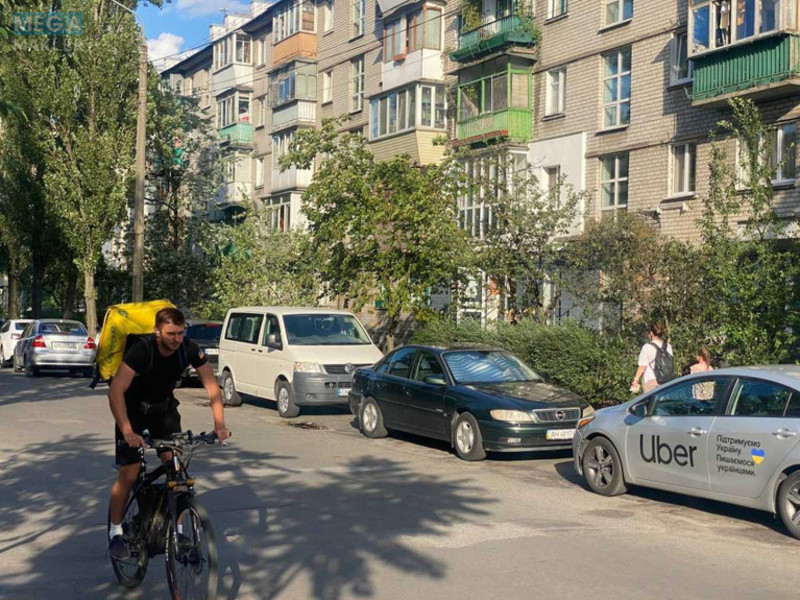 Оренда комерційної нерухомості, 45 кв.м, под магазин, <a class="location-link" href="/kiev/" title="Недвижимость Київ">Київ</a>, <a class="location-link" href="/kiev/dneprovskij/" title="Недвижимость Дніпровський район">Дніпровський р-н</a>, Краківська вул., 14 (изображение 4)