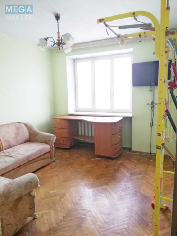 Продаж 3 кімнатної квартири (86/48/11), 7 пов. 16 пов. будинку, <a class="location-link" href="/kiev/" title="Недвижимость Київ">Київ</a>, <a class="location-link" href="/kiev/svyatoshinskij/" title="Недвижимость Святошинський район">Святошинський р-н</a>, Верховинна вул., 91 (изображение 4)