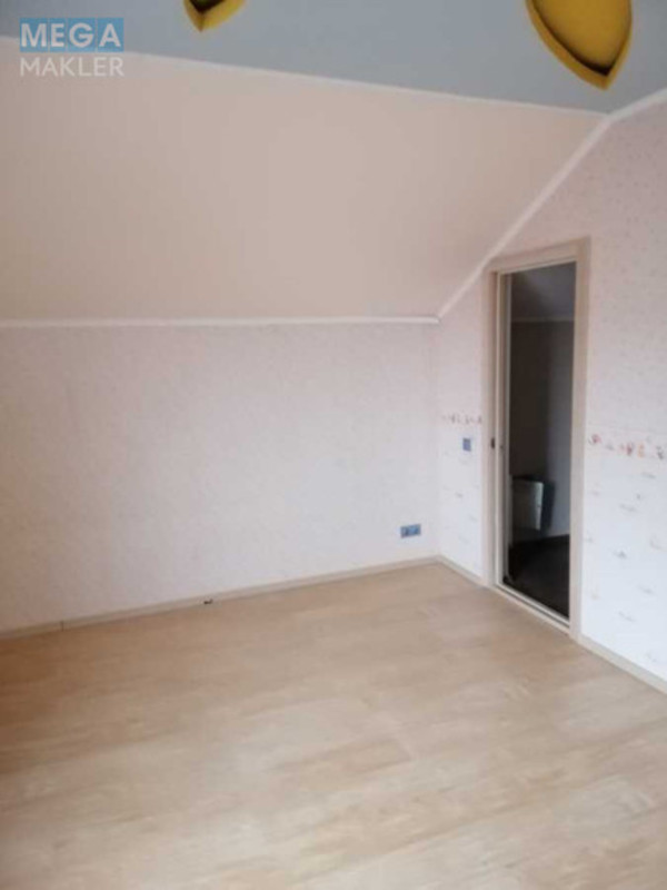 Продаж дома, 2 поверху, 229 кв.м, 4 кімнати, ділянка 8 соток, <a class="location-link" href="/krushinka/" title="Недвижимость Крушинка">Крушинка</a>, Київська (изображение 12)