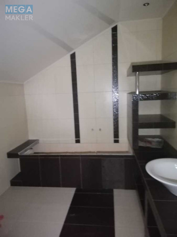 Продаж дома, 2 поверху, 229 кв.м, 4 кімнати, ділянка 8 соток, <a class="location-link" href="/krushinka/" title="Недвижимость Крушинка">Крушинка</a>, Київська (изображение 16)