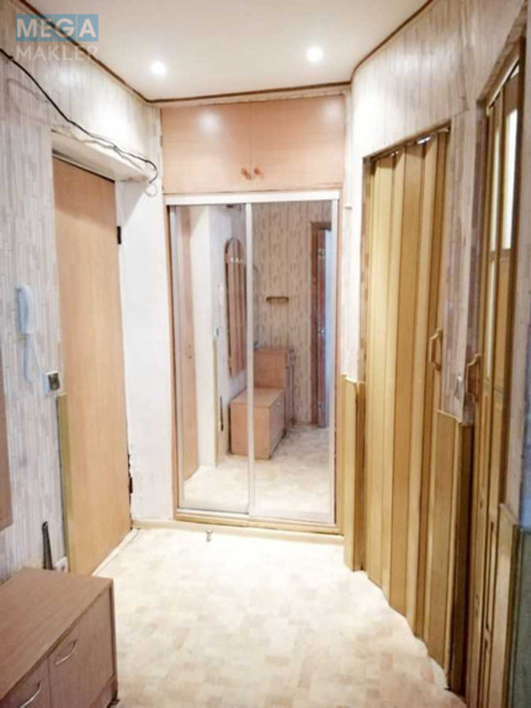 Продаж 2 кімнатної квартири (44/29/6), 5 пов. 9 пов. будинку, <a class="location-link" href="/kiev/" title="Недвижимость Київ">Київ</a>, <a class="location-link" href="/kiev/goloseevskij/" title="Недвижимость Голосіївський район">Голосіївський р-н</a>, Валерія Лобановського просп., 196 (изображение 8)