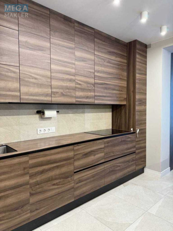 Продаж 3 кімнатної квартири (115/74/18,5), 9 пов. 10 пов. будинку, <a class="location-link" href="/sofievskaya-borshagovka/" title="Недвижимость Софіївська Борщагівка">Софіївська Борщагівка</a>, Яблунева, 15 (изображение 9)