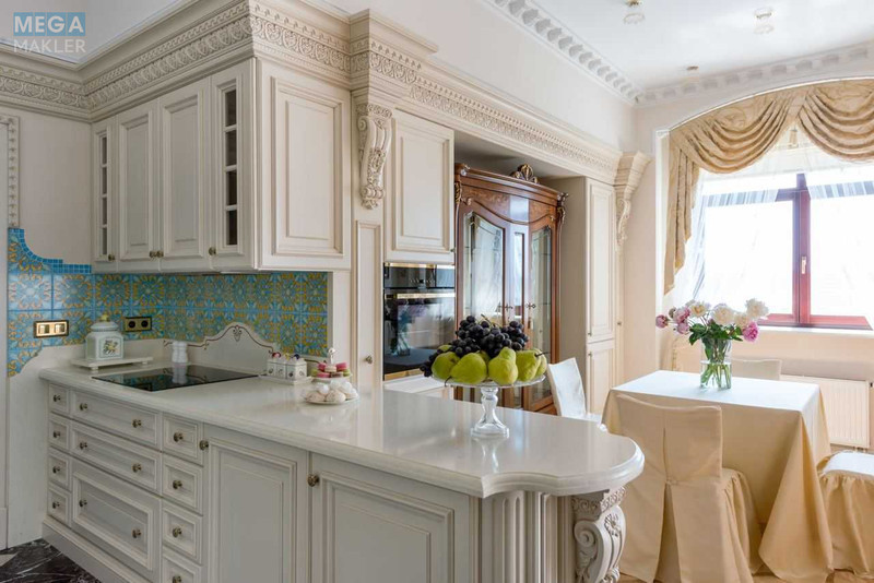 Продаж 5 кімнатної квартири (212/112/22), 10 пов. 12 пов. будинку, <a class="location-link" href="/kiev/" title="Недвижимость Київ">Київ</a>, <a class="location-link" href="/kiev/pecherskij/" title="Недвижимость Печерський район">Печерський р-н</a>, Крещатик ул., 27б (изображение 6)