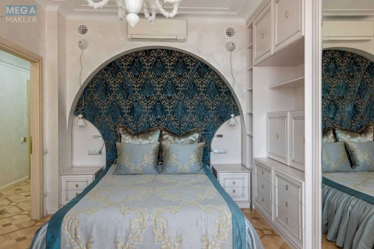 Продаж 5 кімнатної квартири (212/112/22), 10 пов. 12 пов. будинку, <a class="location-link" href="/kiev/" title="Недвижимость Київ">Київ</a>, <a class="location-link" href="/kiev/pecherskij/" title="Недвижимость Печерський район">Печерський р-н</a>, Крещатик ул., 27б (изображение 11)