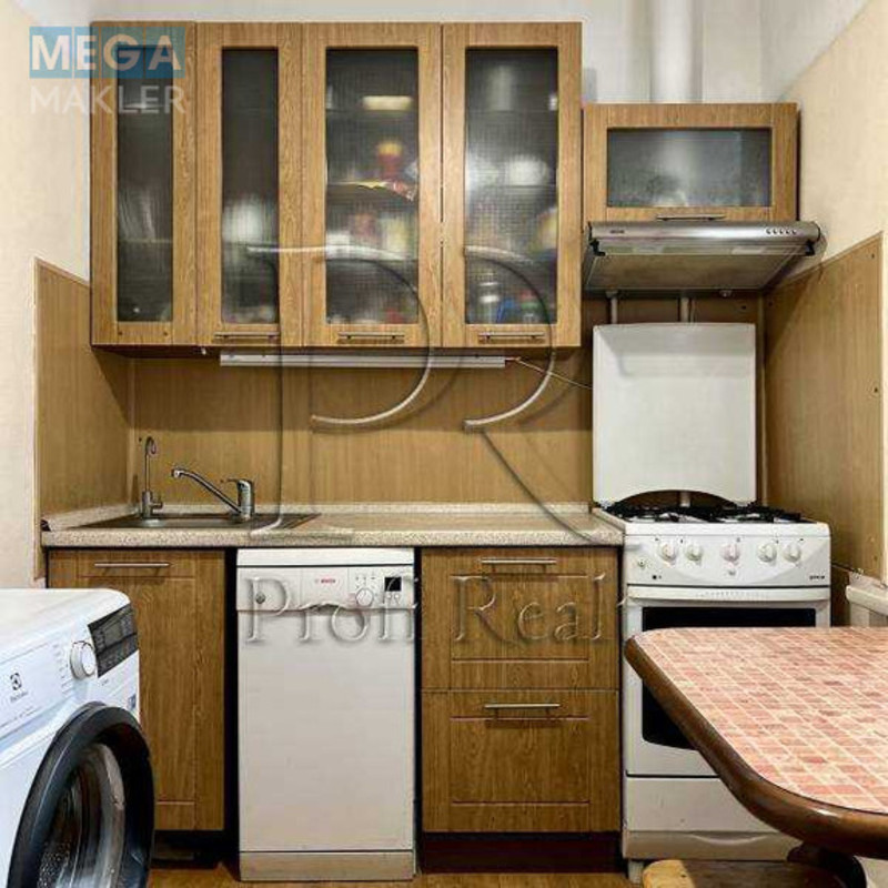 Продаж 2 кімнатної квартири (55/35/7), 3 пов. 4 пов. будинку, <a class="location-link" href="/kiev/" title="Недвижимость Київ">Київ</a>, <a class="location-link" href="/kiev/shevchenkovskij/" title="Недвижимость Шевченківський район">Шевченківський р-н</a>, Михайлівська вулиця, 22Б (изображение 10)