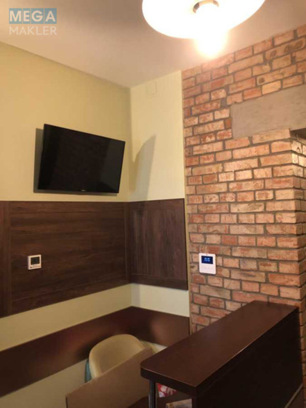 Оренда комерційної нерухомості, 62 кв.м, под офис, <a class="location-link" href="/kiev/" title="Недвижимость Київ">Київ</a>, <a class="location-link" href="/kiev/pecherskij/" title="Недвижимость Печерський район">Печерський р-н</a>, Крещатик ул., 21 (изображение 18)