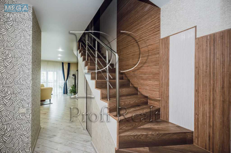 Продаж дома, 2 поверху, 92 кв.м, 3 кімнати, ділянка 2 сотки, <a class="location-link" href="/pogreby-selo-kv-brovarskij-rajon/" title="Недвижимость Погреби">Погреби</a>, Малишка вулиця (изображение 7)