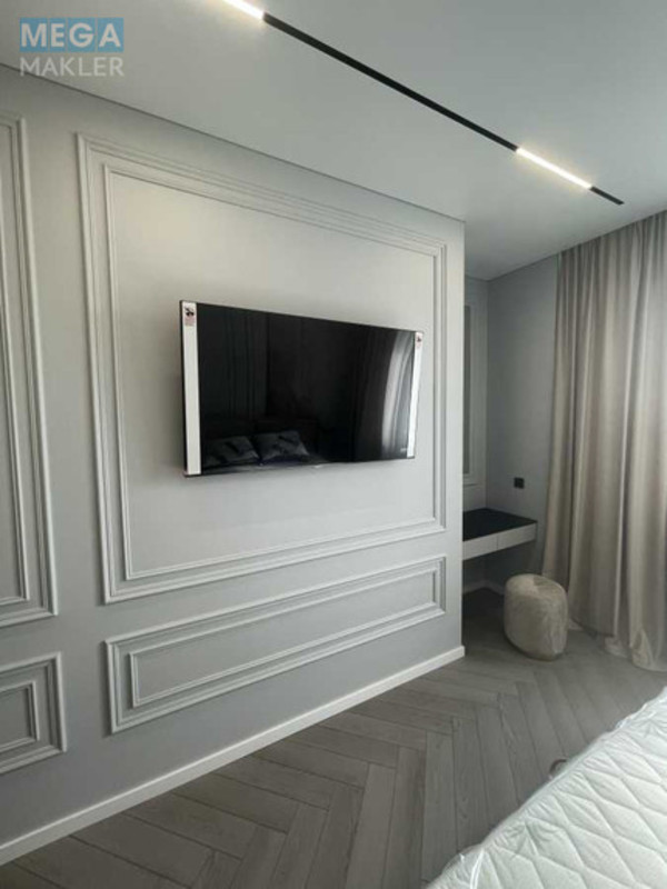 Оренда 1 кімнатної квартири, <a class="location-link" href="/kiev/" title="Недвижимость Київ">Київ</a>, <a class="location-link" href="/kiev/pecherskij/" title="Недвижимость Печерський район">Печерський р-н</a>, Драгомирова ул., 14а (изображение 17)