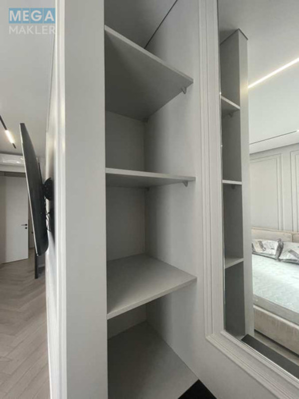 Оренда 1 кімнатної квартири, <a class="location-link" href="/kiev/" title="Недвижимость Київ">Київ</a>, <a class="location-link" href="/kiev/pecherskij/" title="Недвижимость Печерський район">Печерський р-н</a>, Драгомирова ул., 14а (изображение 23)