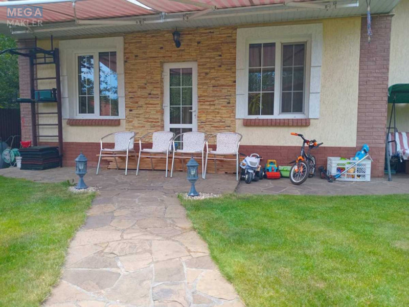 Продаж дома, 2 поверху, 140 кв.м, 4 кімнати, ділянка 6 соток, <a class="location-link" href="/boyarka/" title="Недвижимость Боярка">Боярка</a>, Лесная (изображение 3)