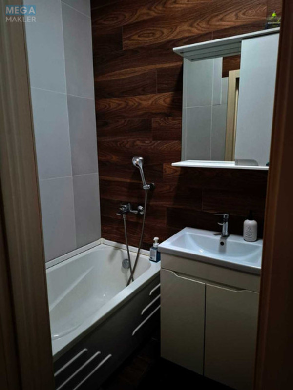 Продаж дома, 2 поверху, 92 кв.м, 3 кімнати, ділянка 1 сотка, <a class="location-link" href="/pogreby-selo-kv-brovarskij-rajon/" title="Недвижимость Погреби">Погреби</a>, Київська, 7 (изображение 8)