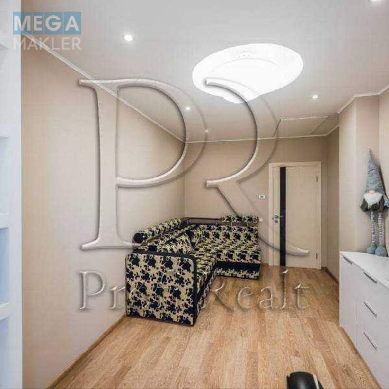 Продаж 3 кімнатної квартири (91/50/16), 9 пов. 10 пов. будинку, <a class="location-link" href="/kiev/" title="Недвижимость Київ">Київ</a>, <a class="location-link" href="/kiev/shevchenkovskij/" title="Недвижимость Шевченківський район">Шевченківський р-н</a>, Глибочицька вулиця, 13 (изображение 8)