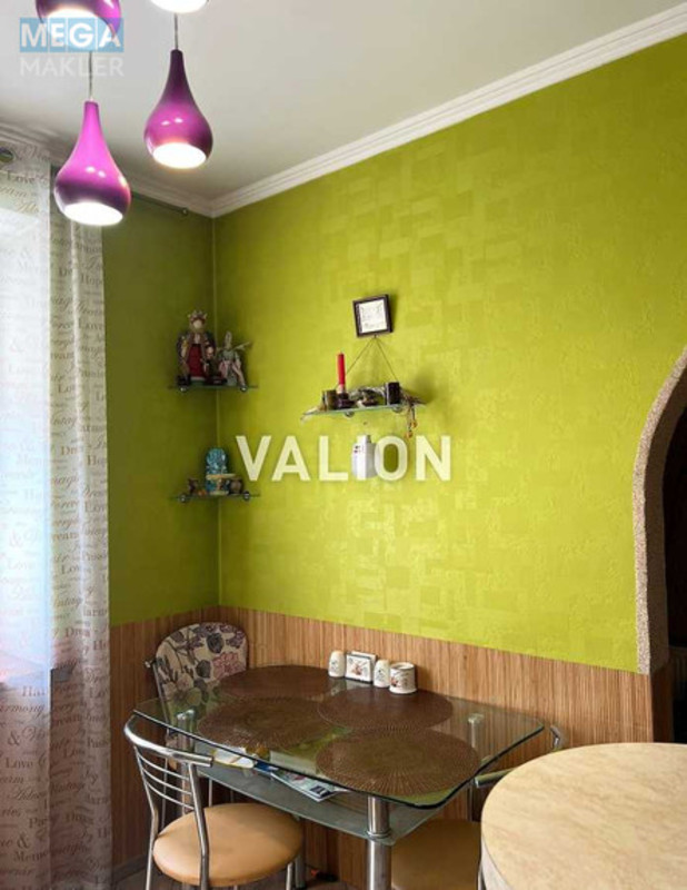 Продаж дома, 3 поверху, 126 кв.м, 4 кімнати, ділянка 3 сотки, <a class="location-link" href="/vishnevoe/" title="Недвижимость Вишневе">Вишневе</a>, <a class="location-link" href="/vishnevoe/pridneprovskij/" title="Недвижимость Приднепровский район">Приднепровский р-н</a>, Богдана Хмельницкого, 10 (изображение 4)