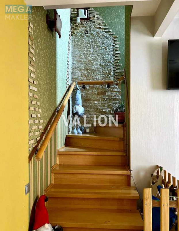 Продаж дома, 3 поверху, 126 кв.м, 4 кімнати, ділянка 3 сотки, <a class="location-link" href="/vishnevoe/" title="Недвижимость Вишневе">Вишневе</a>, <a class="location-link" href="/vishnevoe/pridneprovskij/" title="Недвижимость Приднепровский район">Приднепровский р-н</a>, Богдана Хмельницкого, 10 (изображение 8)