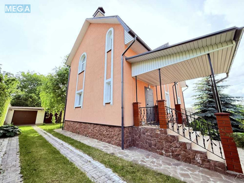 Оренда дома, <a class="location-link" href="/kiev/" title="Недвижимость Київ">Київ</a>, <a class="location-link" href="/kiev/goloseevskij/" title="Недвижимость Голосіївський район">Голосіївський р-н</a>, Листопадная ул. (изображение 2)