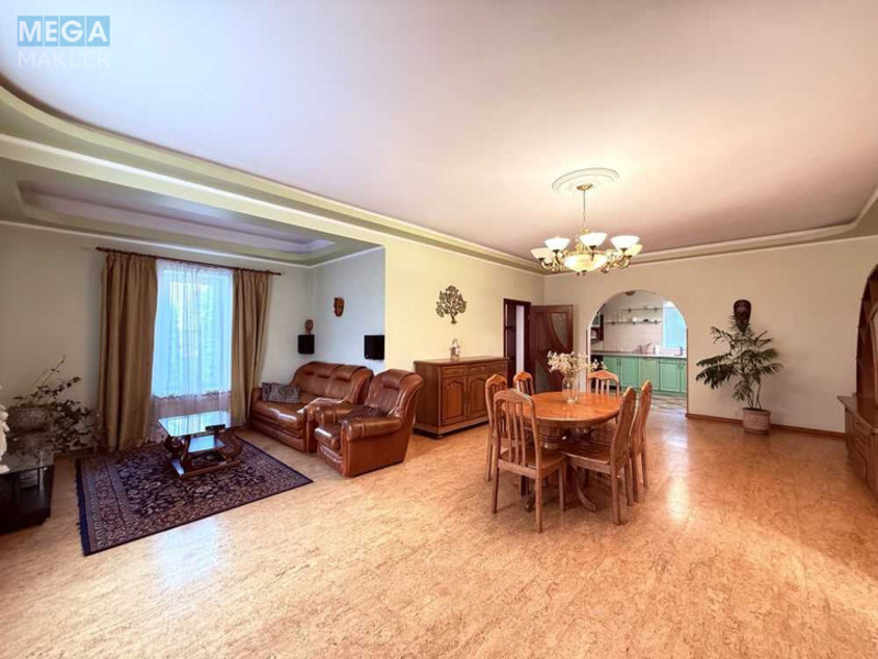 Оренда дома, <a class="location-link" href="/kiev/" title="Недвижимость Київ">Київ</a>, <a class="location-link" href="/kiev/goloseevskij/" title="Недвижимость Голосіївський район">Голосіївський р-н</a>, Листопадная ул. (изображение 5)