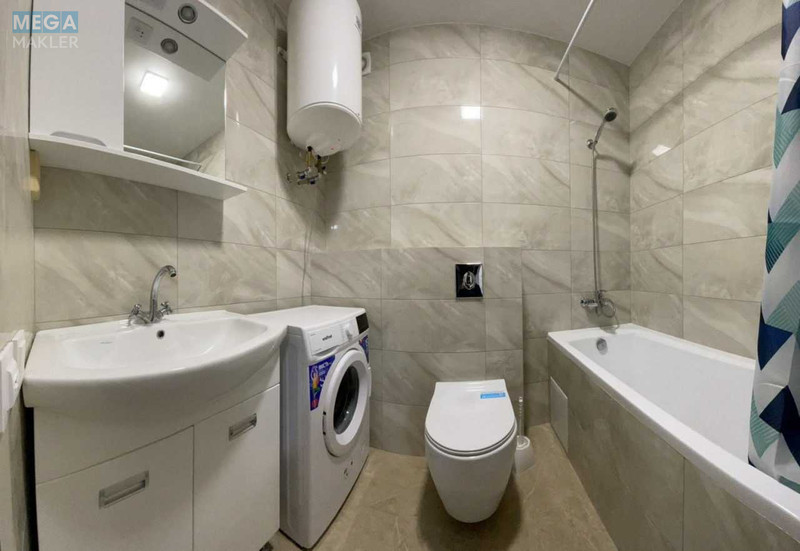 Оренда 1 кімнатної квартири, <a class="location-link" href="/kiev/" title="Недвижимость Київ">Київ</a>, <a class="location-link" href="/kiev/goloseevskij/" title="Недвижимость Голосіївський район">Голосіївський р-н</a>, Семьи Костяковских ул., 4 (изображение 10)