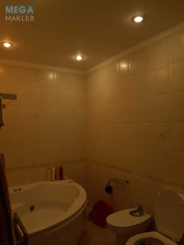 Продаж 3 кімнатної квартири (103/56/15), 13 пов. 16 пов. будинку, <a class="location-link" href="/kiev/" title="Недвижимость Київ">Київ</a>, <a class="location-link" href="/kiev/goloseevskij/" title="Недвижимость Голосіївський район">Голосіївський р-н</a>, Гайдара вул., 27 (изображение 2)