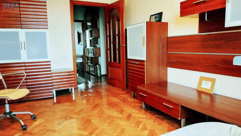 Оренда 3 кімнатної квартири, <a class="location-link" href="/kiev/" title="Недвижимость Київ">Київ</a>, <a class="location-link" href="/kiev/shevchenkovskij/" title="Недвижимость Шевченківський район">Шевченківський р-н</a>, Деревлянська вул., 2/6 (изображение 2)