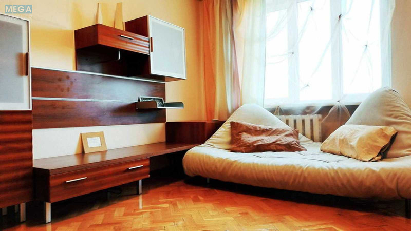 Оренда 3 кімнатної квартири, <a class="location-link" href="/kiev/" title="Недвижимость Київ">Київ</a>, <a class="location-link" href="/kiev/shevchenkovskij/" title="Недвижимость Шевченківський район">Шевченківський р-н</a>, Деревлянська вул., 2/6 (изображение 4)