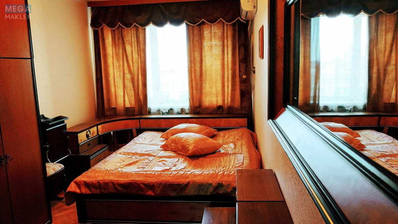 Оренда 3 кімнатної квартири, <a class="location-link" href="/kiev/" title="Недвижимость Київ">Київ</a>, <a class="location-link" href="/kiev/shevchenkovskij/" title="Недвижимость Шевченківський район">Шевченківський р-н</a>, Деревлянська вул., 2/6 (изображение 7)